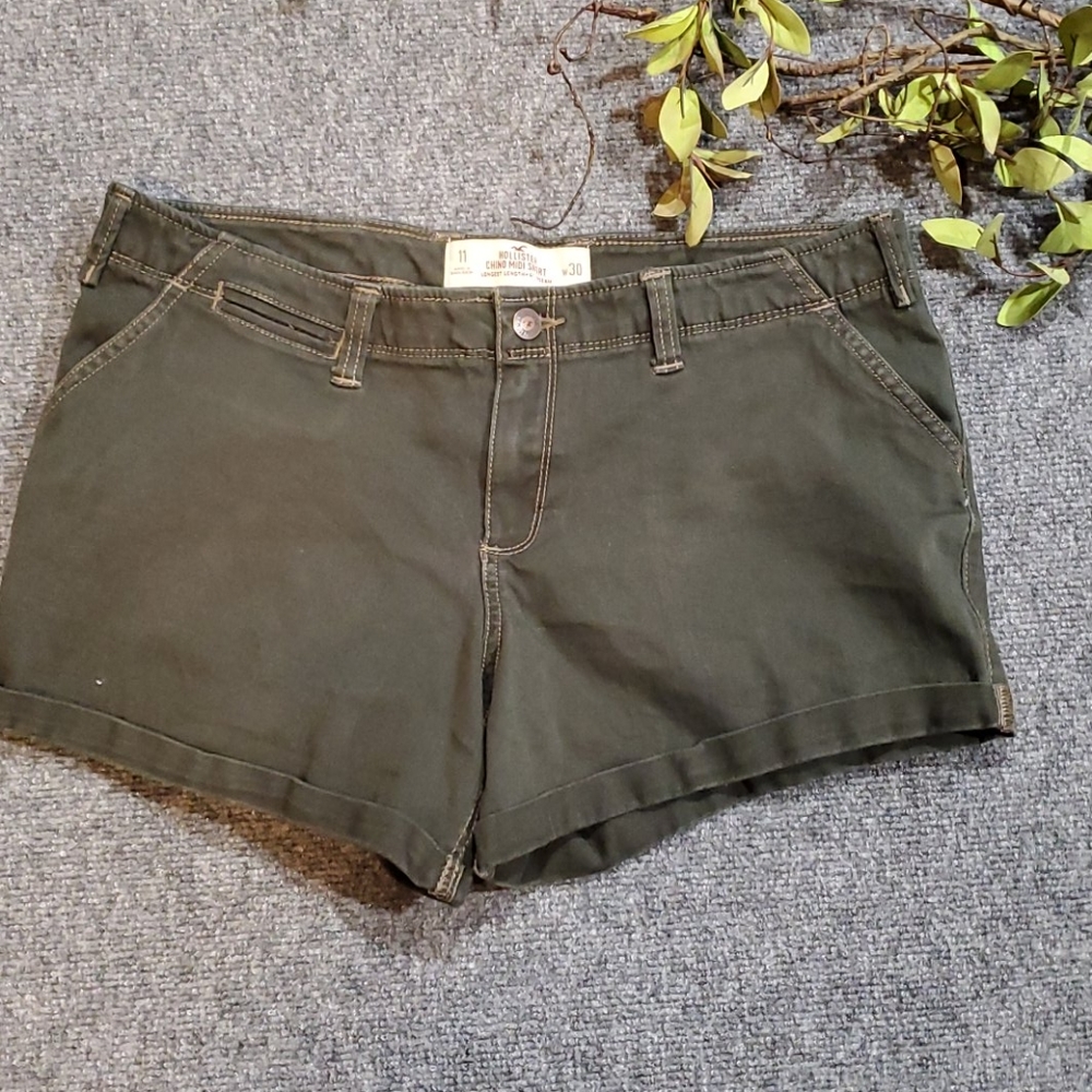 HOLLISTER shorts.              #1450